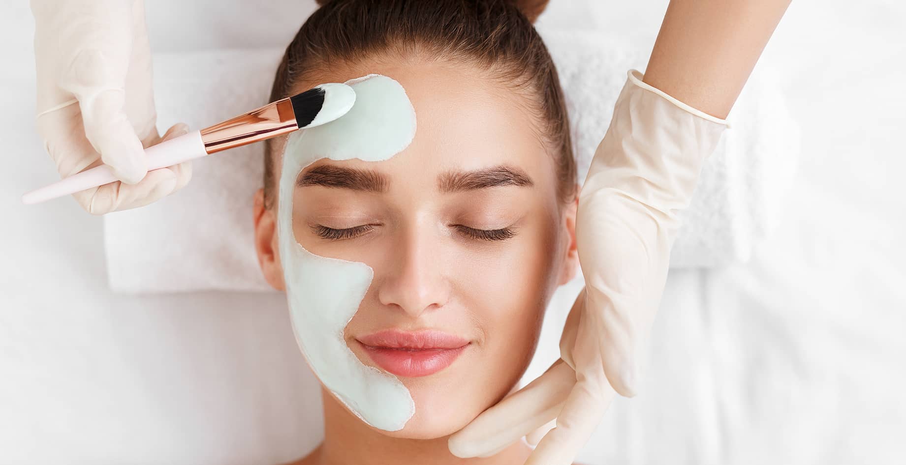 Le soin peeling est-il efficace contre l’acné ? | Dr Cormary | Lyon
